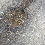 Potholes at 164–186 Hendon Dr NW