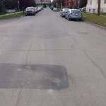 Potholes at 732–798 Mc Dougall Rd NE