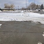 Snow On City-maintained Pathway or Sidewalk at 604 Margaret Av SE