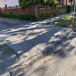 Sidewalk or Curb - Repair at 912 11 Av SE